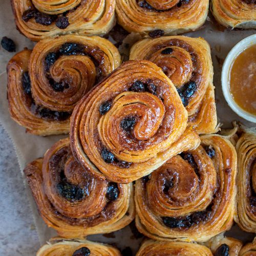 Raisin roll